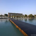 Hotel 7800