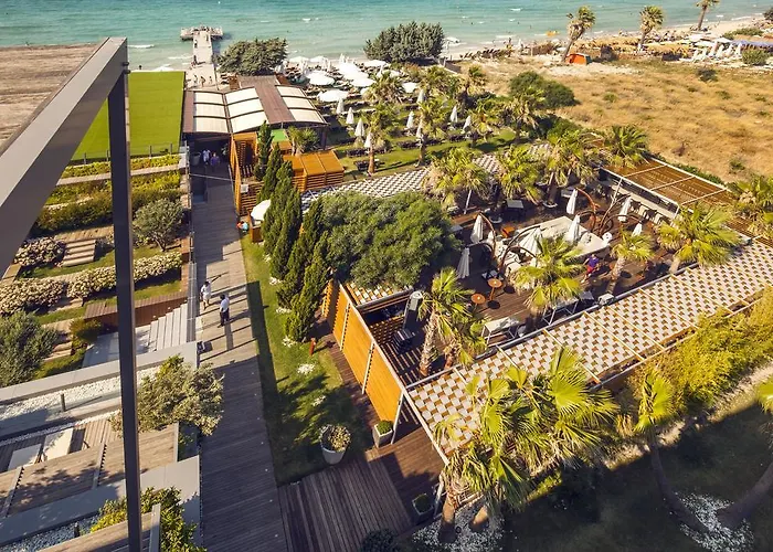 7800 Hotel Çeşme